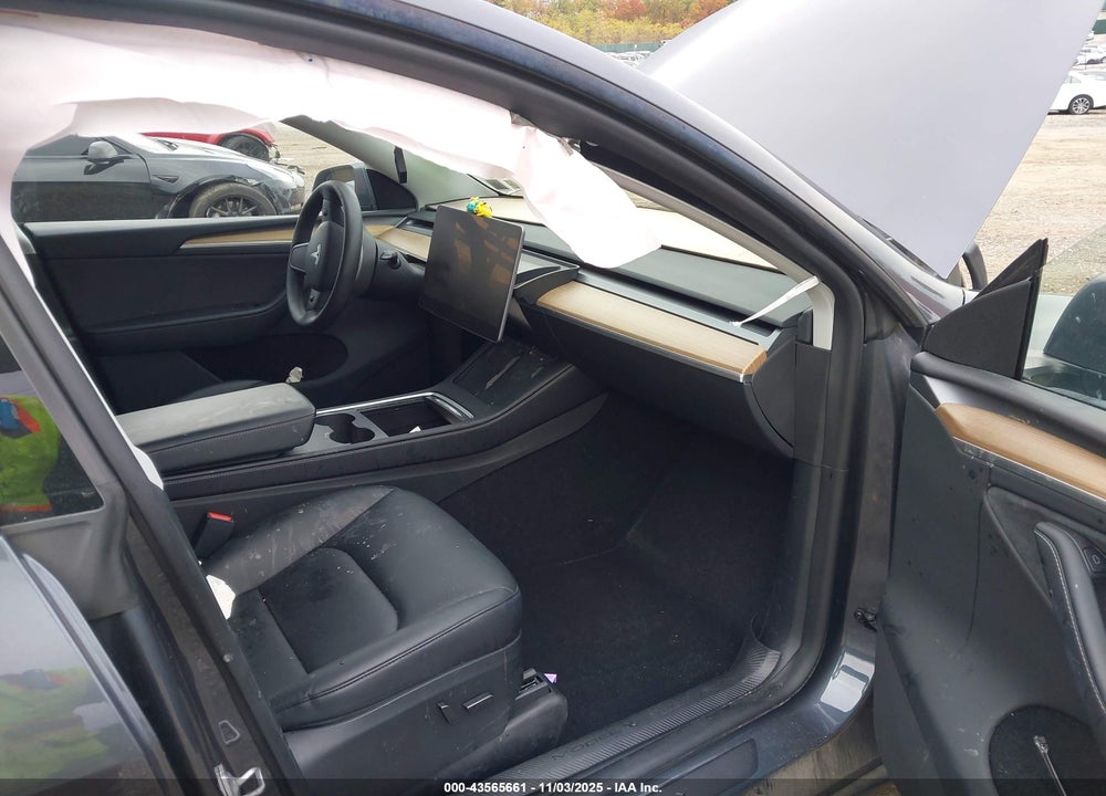 2023 TESLA MODEL Y AWD/LONG RANGE DUAL MOTOR ALL-WHEEL DRIVE VIN: 7SAYGDEEXPA192355