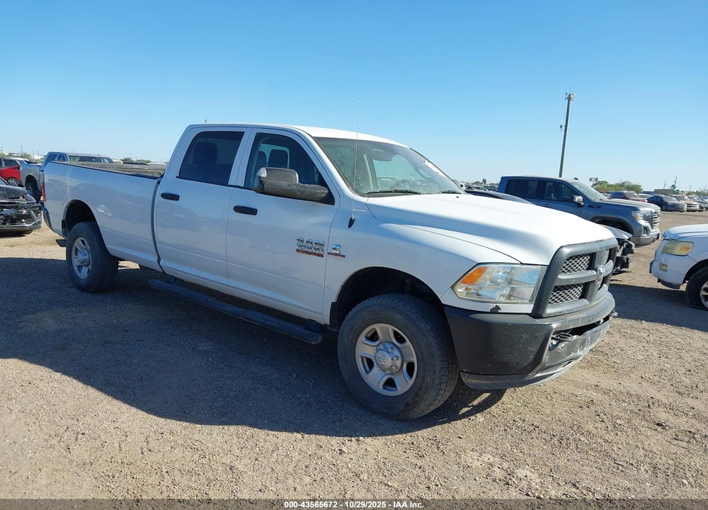 2018 RAM 2500 TRADESMAN 4X4 8' BOX VIN: 3C6UR5HLXJG377216