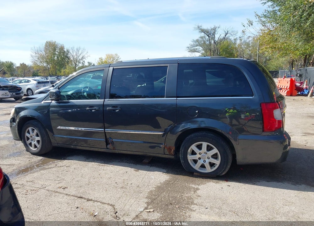 2012 CHRYSLER TOWN & COUNTRY TOURING VIN: 2C4RC1BG2CR325984