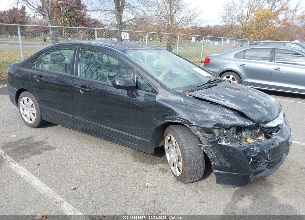 2011 HONDA CIVIC LX VIN: 2HGFA1F58BH507017