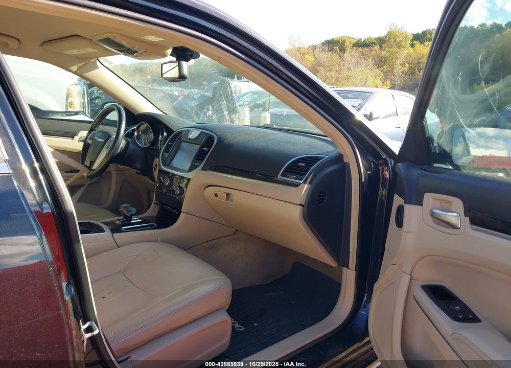 2014 CHRYSLER 300 VIN: 2C3CCAAG4EH220965