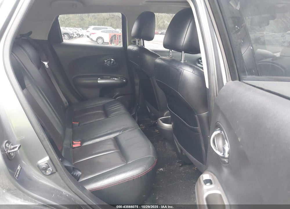 2011 NISSAN JUKE VIN: JN8AF5MV3BT026944