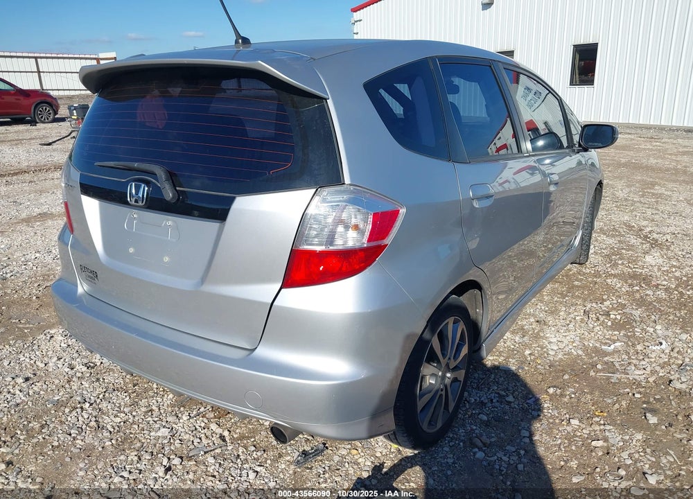 2012 HONDA FIT SPORT VIN: JHMGE8H59CC002636