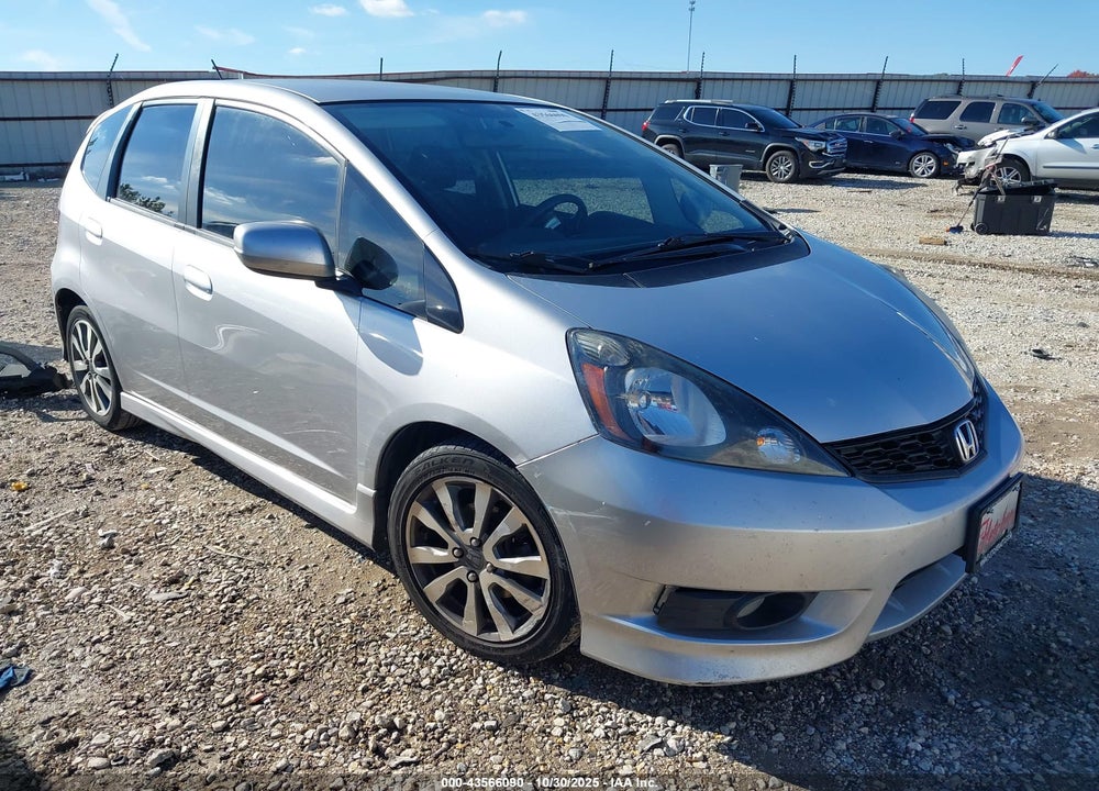 2012 HONDA FIT SPORT VIN: JHMGE8H59CC002636