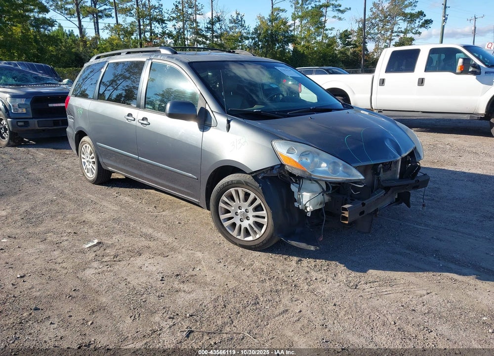 2008 TOYOTA SIENNA XLE VIN: 5TDZK22C28S121139