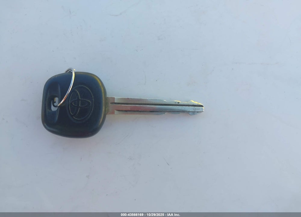 2003 TOYOTA AVALON XLS VIN: 4T1BF28B03U271979
