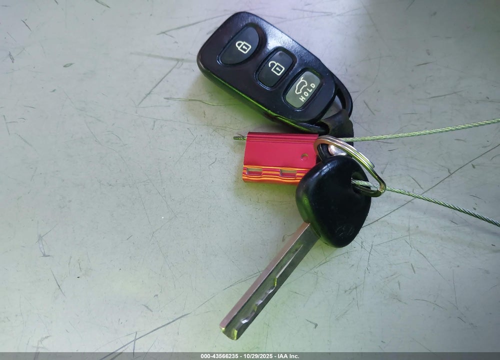 2016 HYUNDAI VELOSTER VIN: KMHTC6AD6GU268543