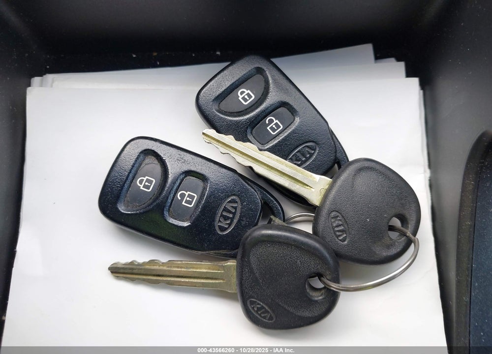 2011 KIA SPORTAGE LX VIN: KNDPB3A2XB7053860