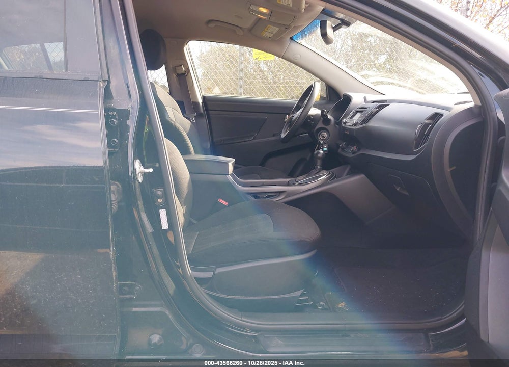 2011 KIA SPORTAGE LX VIN: KNDPB3A2XB7053860