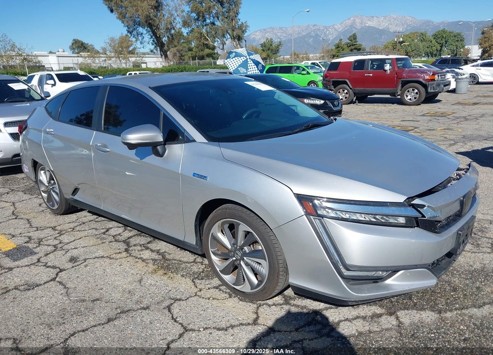 2018 HONDA CLARITY PLUG-IN HYBRID VIN: JHMZC5F11JC023796