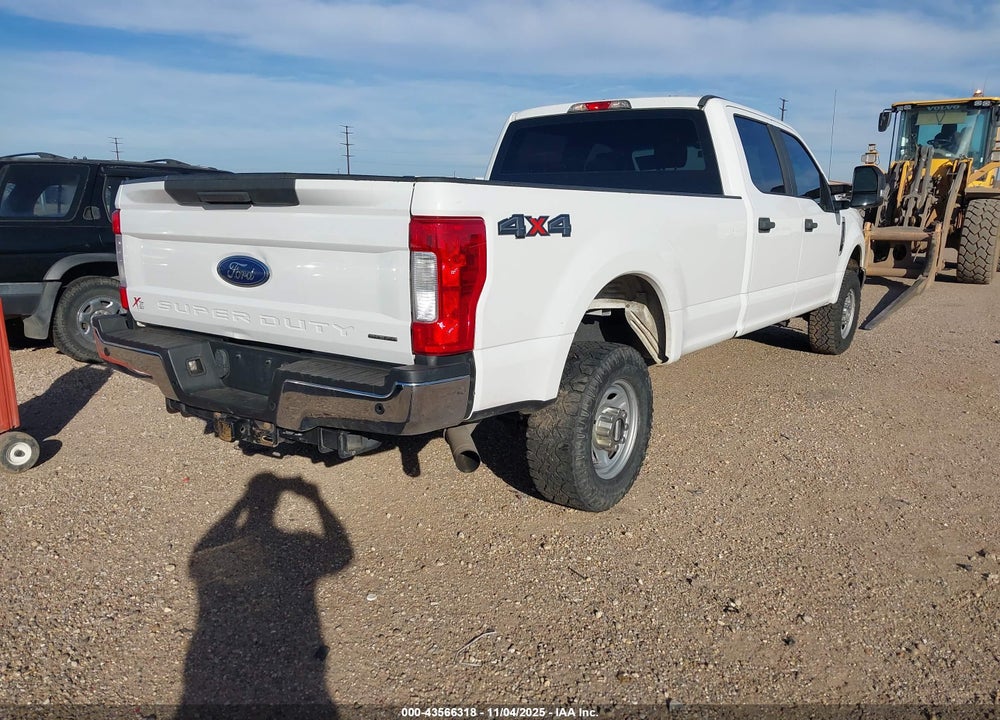 2017 FORD F-250 XL VIN: 1FT7W2B64HEE93772