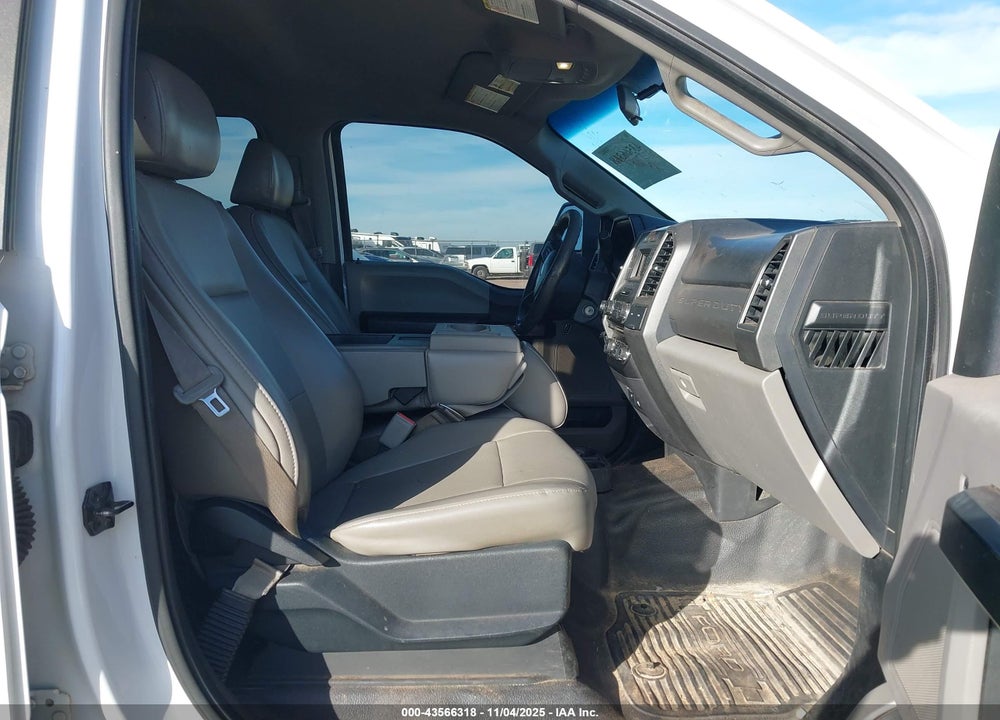 2017 FORD F-250 XL VIN: 1FT7W2B64HEE93772