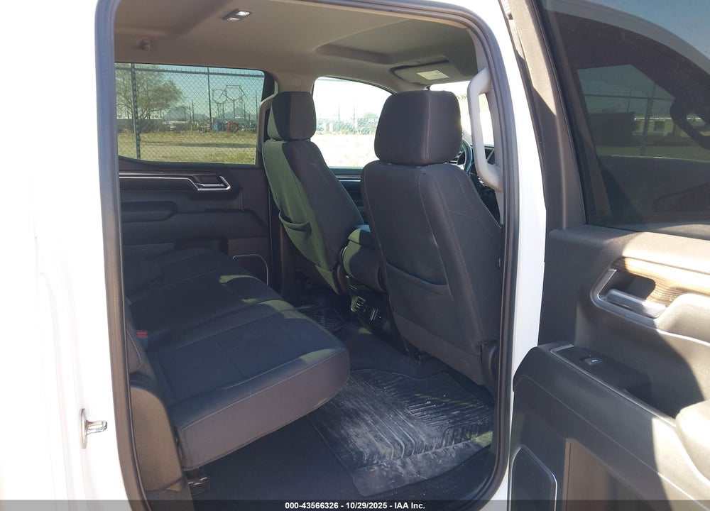 2022 CHEVROLET SILVERADO 1500 4WD STANDARD BED LT VIN: 1GCPDDEKXNZ504384