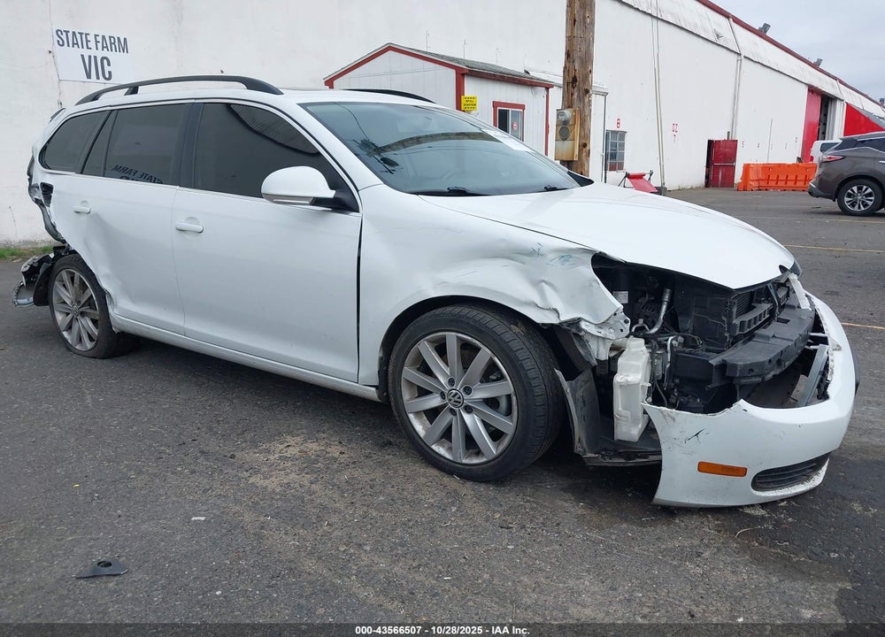 2014 VOLKSWAGEN JETTA SPORTWAGEN 2.0L TDI VIN: 3VWPL7AJ7EM612543