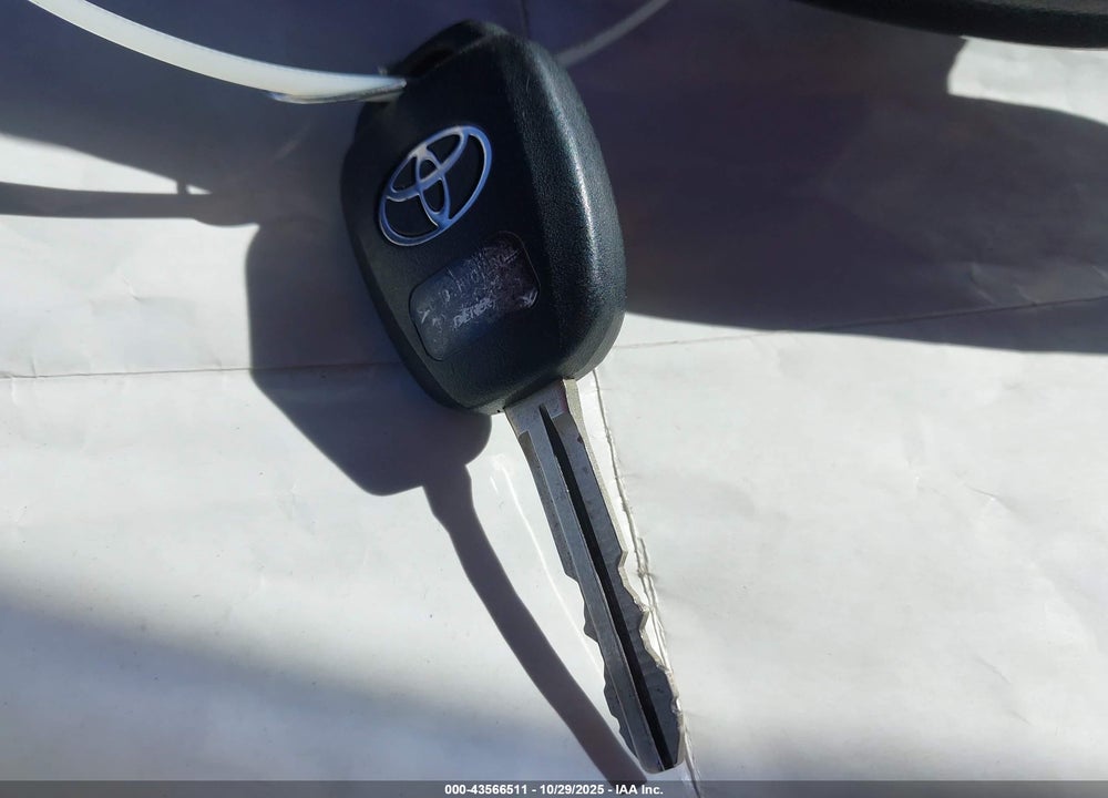 2012 TOYOTA CAMRY VIN: 4T1BF1FK2CU557930
