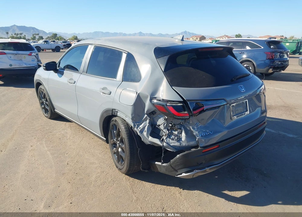 2024 HONDA HR-V 2WD SPORT/2WD SPORT W/O BSI VIN: 3CZRZ1H58RM718239