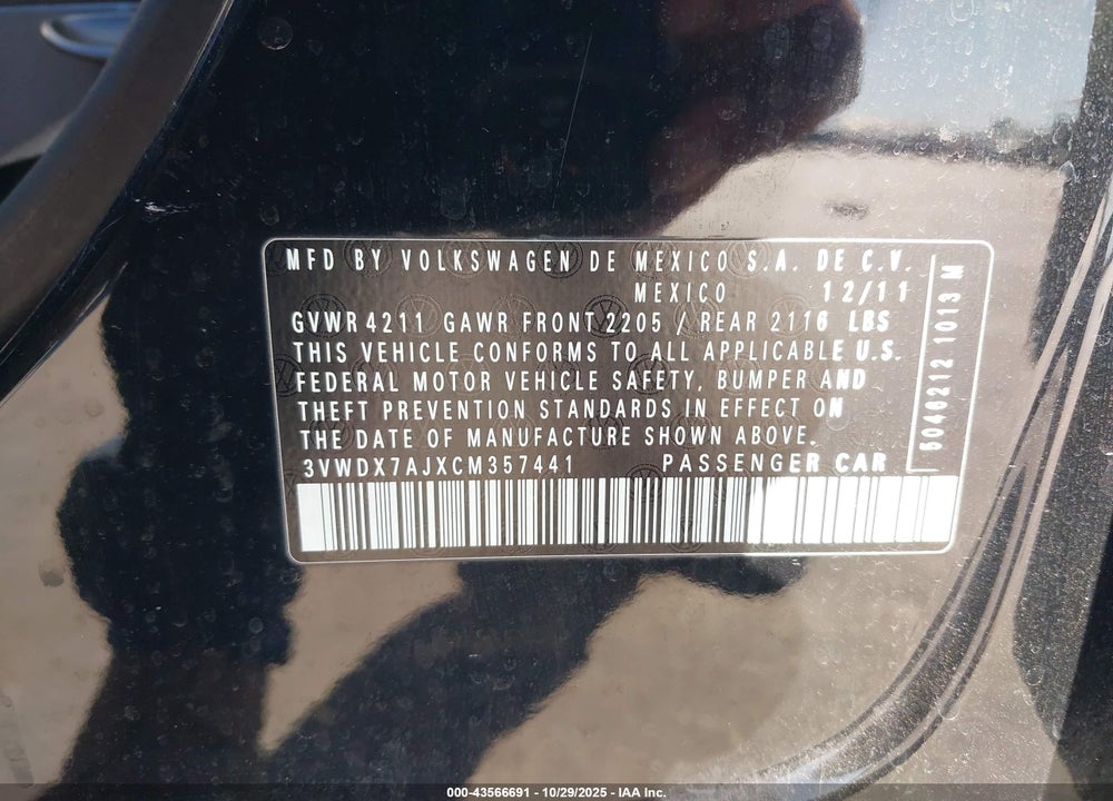 2012 VOLKSWAGEN JETTA 2.5L SE VIN: 3VWDX7AJXCM357441