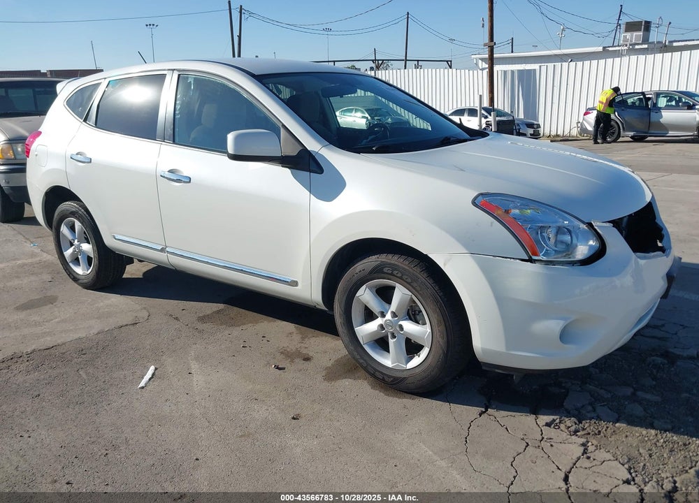 2013 NISSAN ROGUE S VIN: JN8AS5MT9DW035384