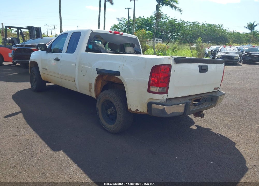 2008 GMC SIERRA 1500 SLE1 VIN: 2GTEK19J781133940