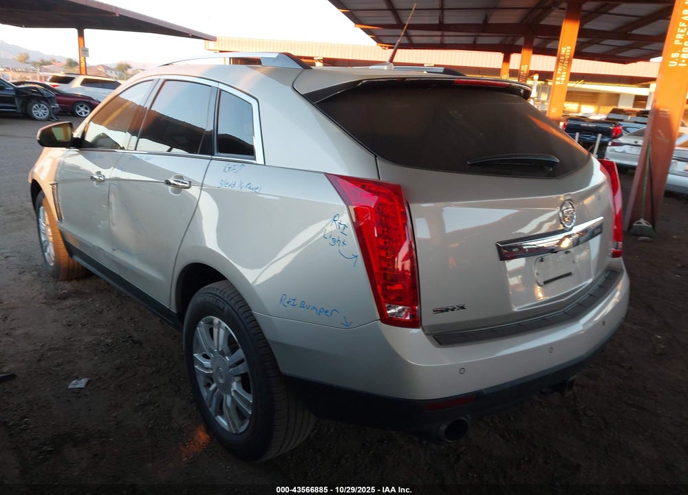 2013 CADILLAC SRX LUXURY COLLECTION VIN: 3GYFNCE32DS624777