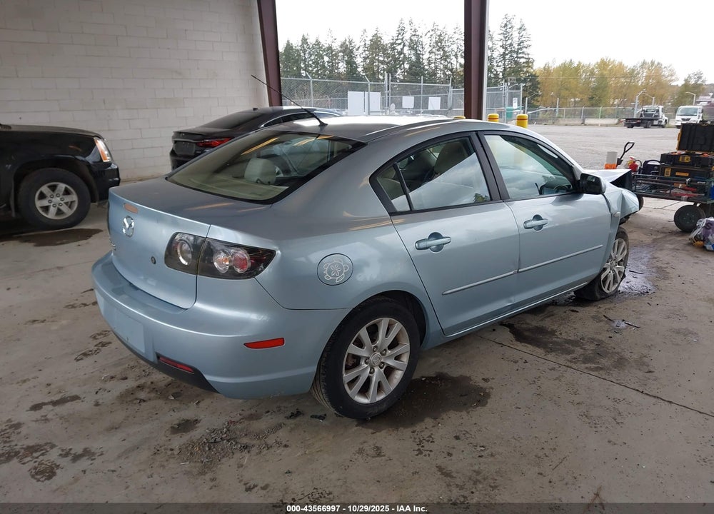 2008 MAZDA 3 I VIN: JM1BK32FX81839892