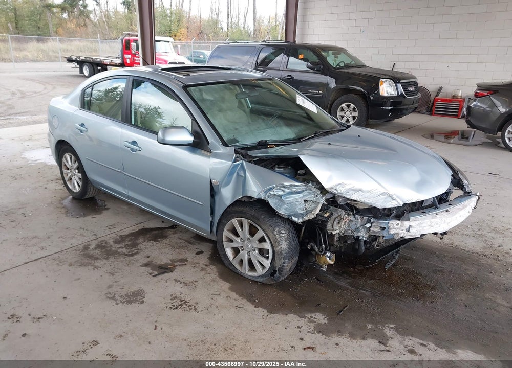 2008 MAZDA 3 I VIN: JM1BK32FX81839892