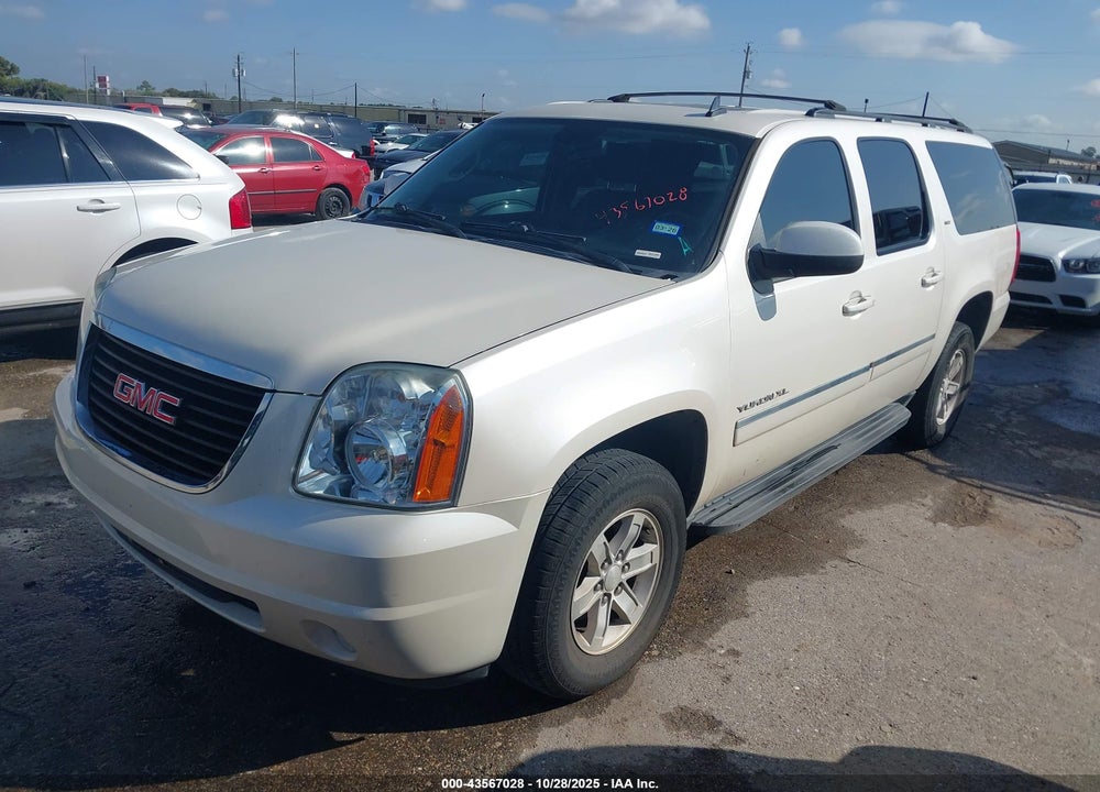 2014 GMC YUKON XL 1500 SLT VIN: 1GKS1KE06ER105109