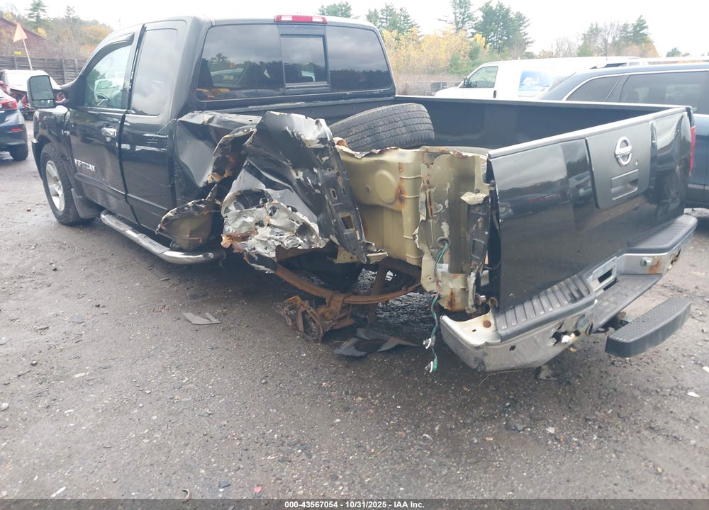 2005 NISSAN TITAN SE VIN: 1N6AA06B65N577729