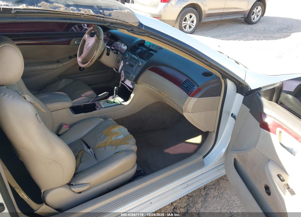 2005 TOYOTA CAMRY SOLARA SLE VIN: 4T1FA38P25U052400