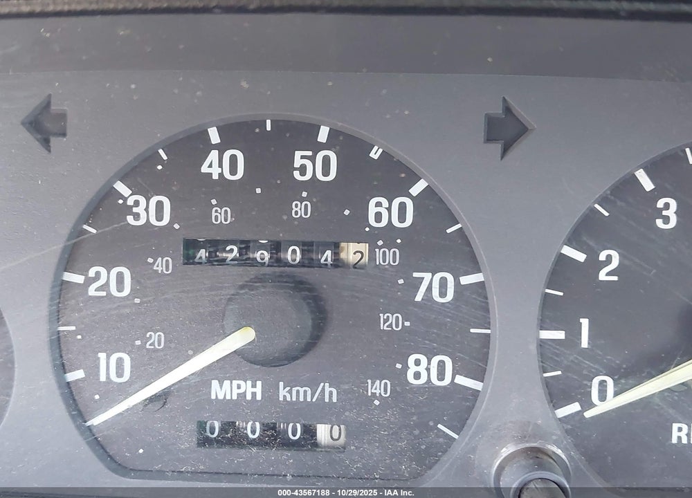 1993 FORD ESCORT VIN: 1FAPP11JXPW353480