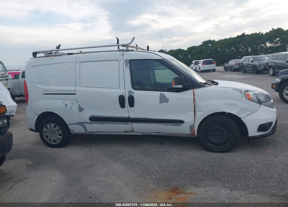 2021 RAM PROMASTER CITY TRADESMAN SLT VIN: ZFBHRFBB5M6V28181