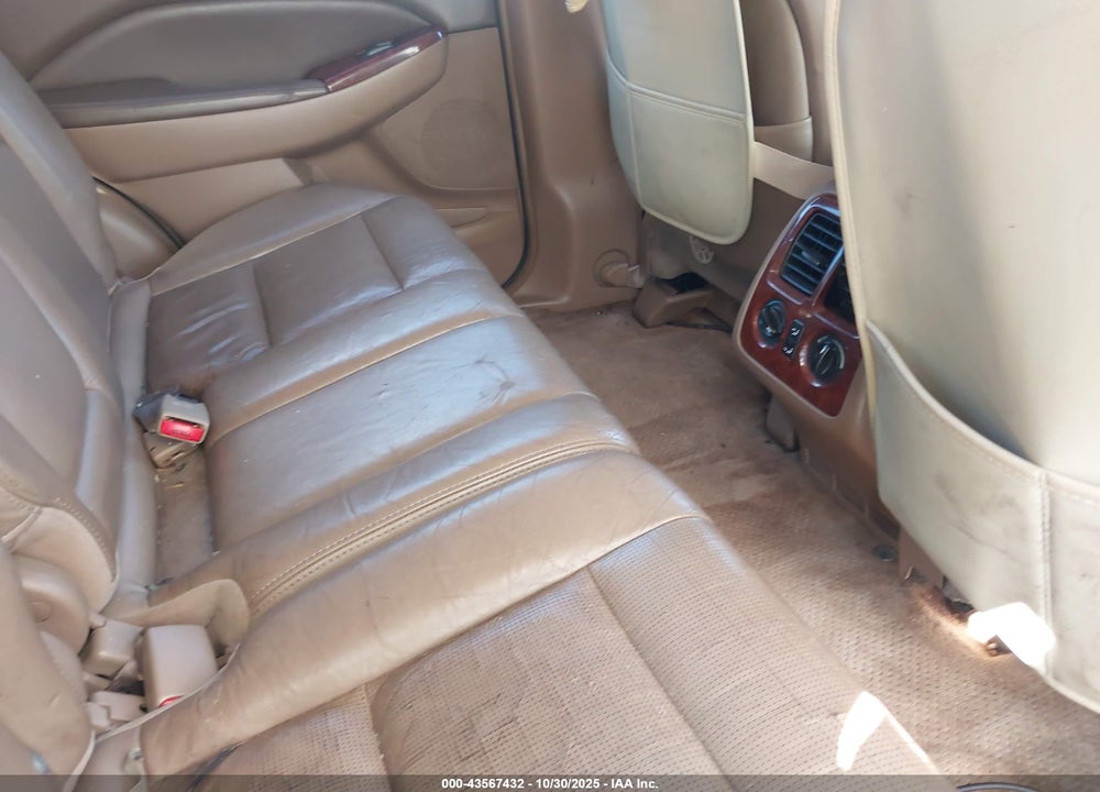 2005 ACURA MDX VIN: 2HNYD18735H505686