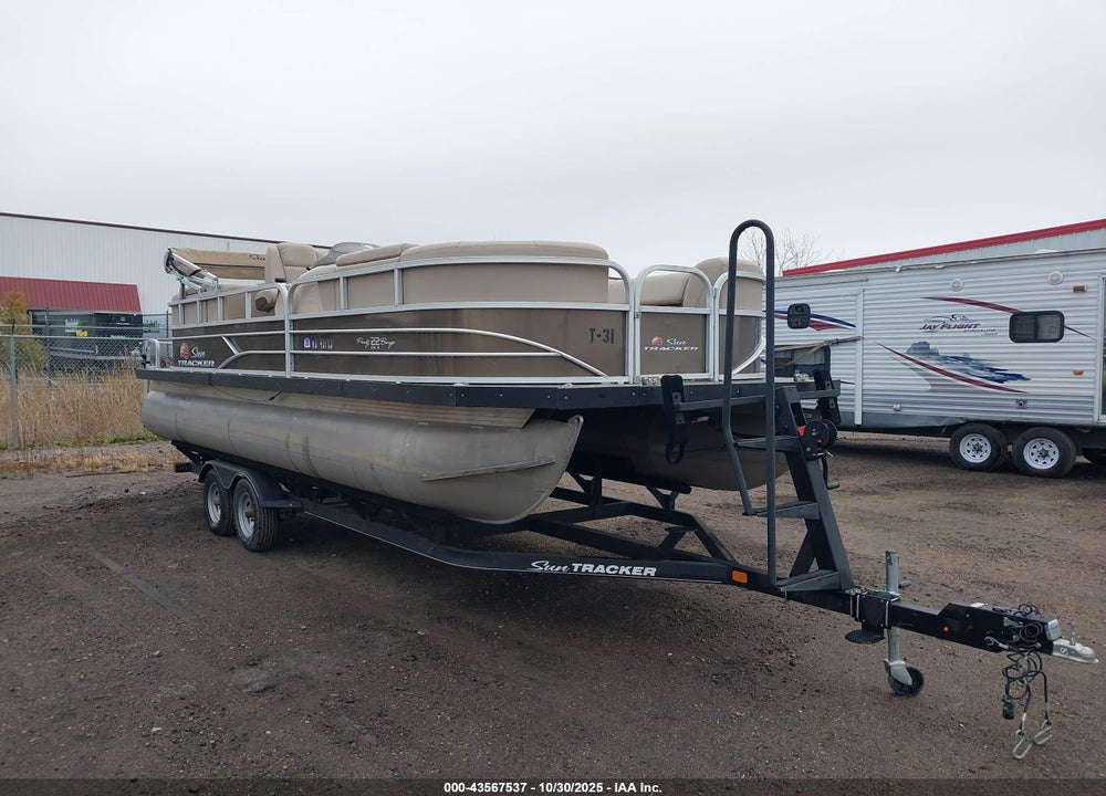 2019 SUNTRACKER FB22BLX VIN: BUJ93106I819