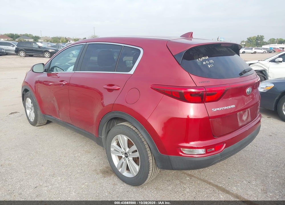 2018 KIA SPORTAGE LX VIN: KNDPM3AC6J7343868
