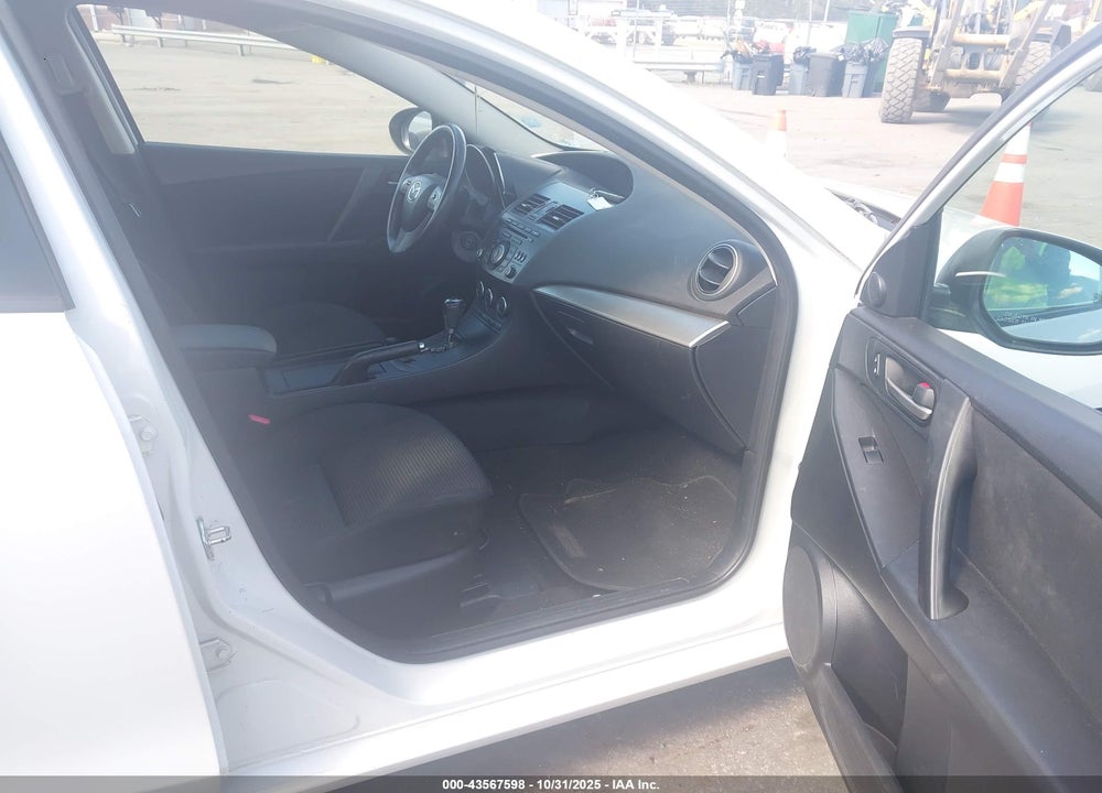 2013 MAZDA 3 I TOURING VIN: JM1BL1VP1D1822267