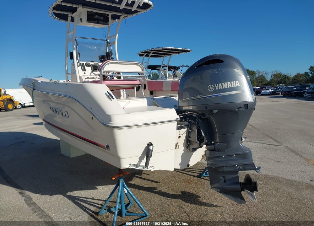 2016 ROBALO --- VIN: ROBC0151I516