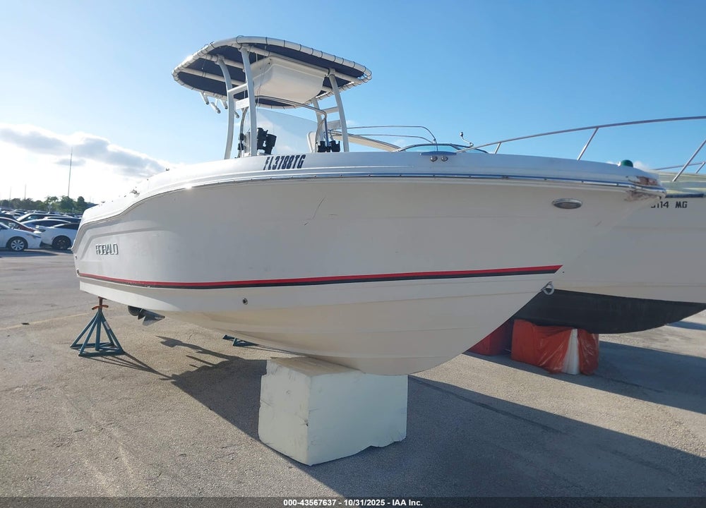 2016 ROBALO --- VIN: ROBC0151I516