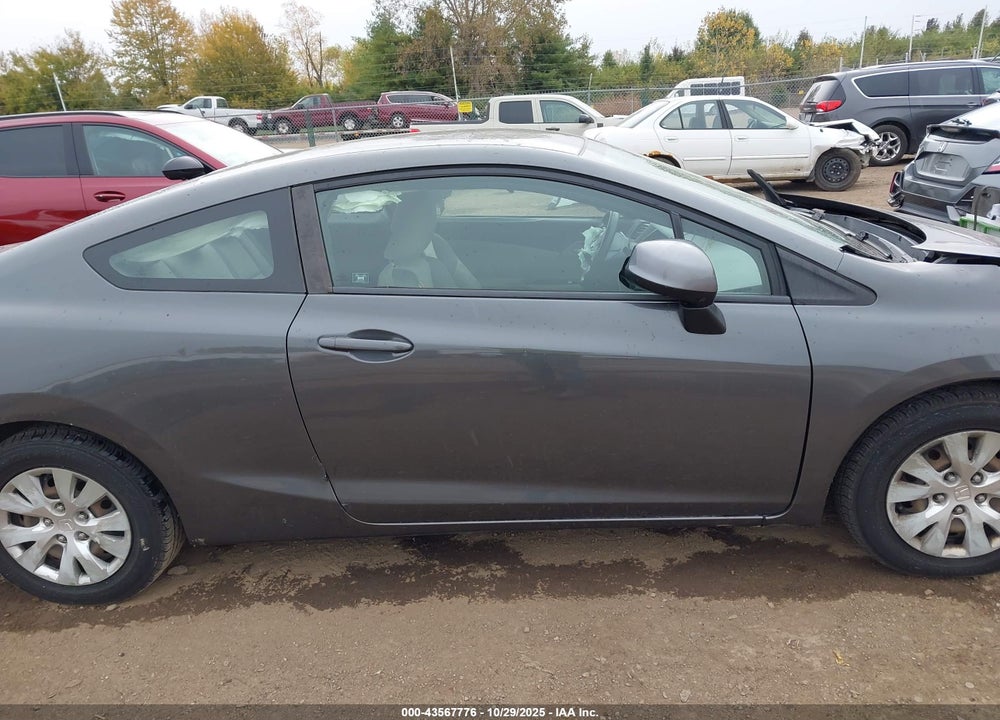 2012 HONDA CIVIC VIN: 2HGFG3B53CH561178