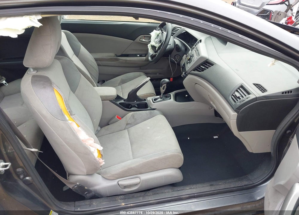 2012 HONDA CIVIC VIN: 2HGFG3B53CH561178