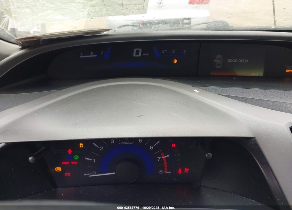 2012 HONDA CIVIC VIN: 2HGFG3B53CH561178