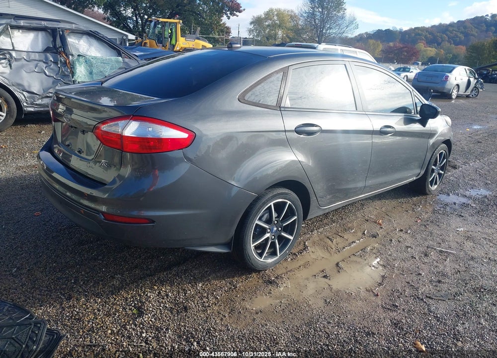 2018 FORD FIESTA VIN: 3FADP4BJ7JM108307