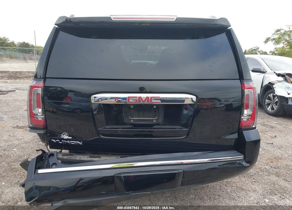 2017 GMC YUKON DENALI VIN: 1GKS1CKJ6HR314101