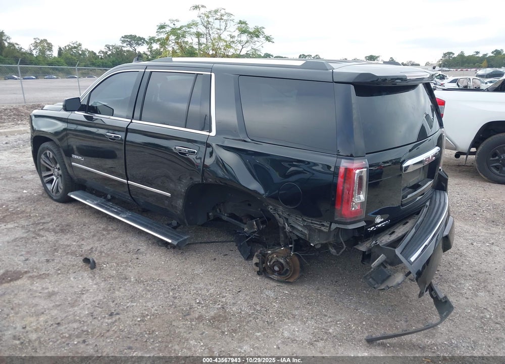 2017 GMC YUKON DENALI VIN: 1GKS1CKJ6HR314101