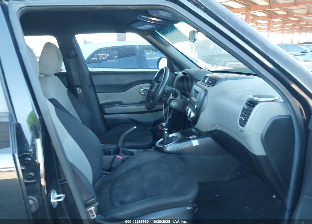 2015 KIA SOUL VIN: KNDJN2A23F7223831
