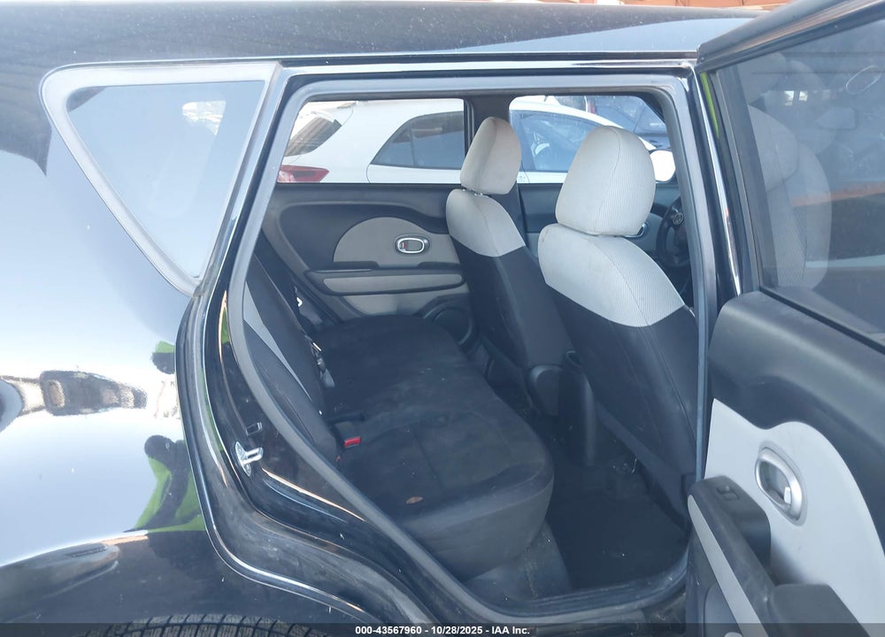 2015 KIA SOUL VIN: KNDJN2A23F7223831