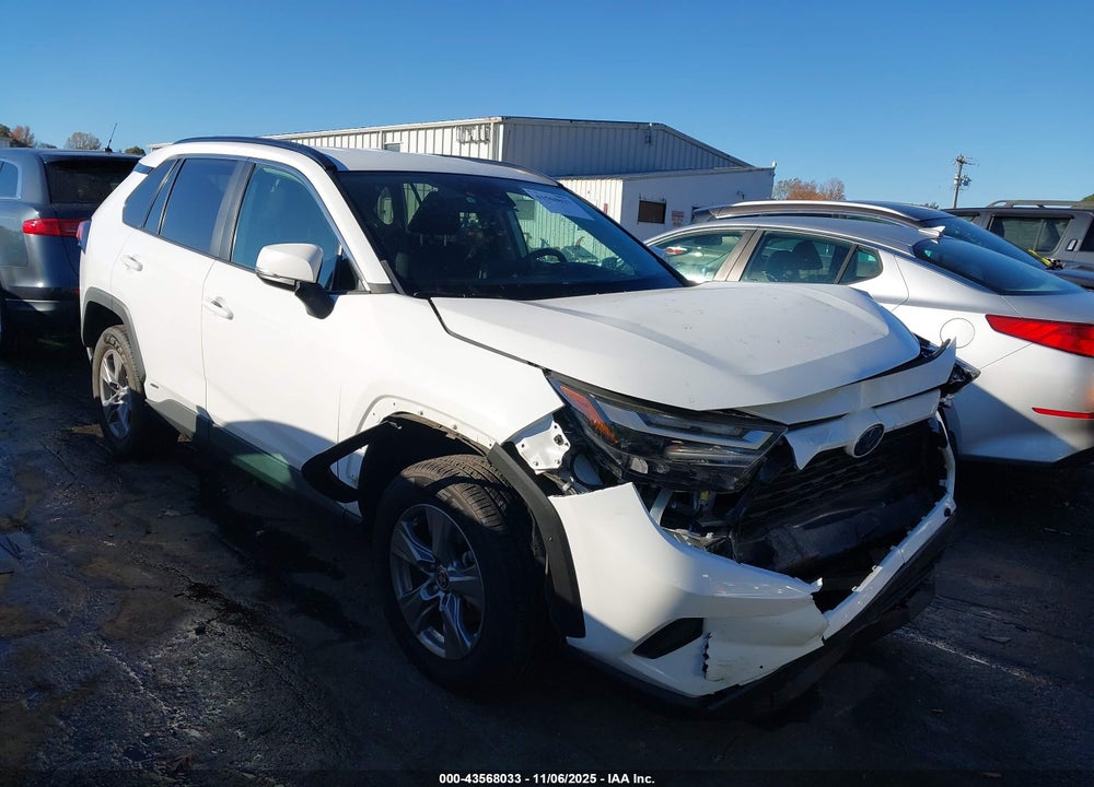 2022 TOYOTA RAV4 HYBRID XLE VIN: 4T3RWRFV4NU067636