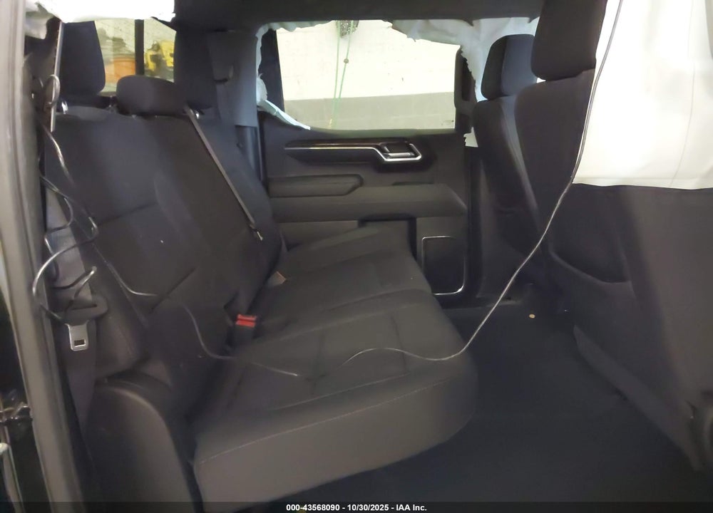 2024 GMC SIERRA 1500 4WD  SHORT BOX SLE/4WD  STANDARD BOX SLE VIN: 1GTUUBED1RZ106592