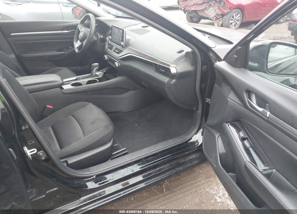 2023 NISSAN ALTIMA SV FWD VIN: 1N4BL4DV2PN322705