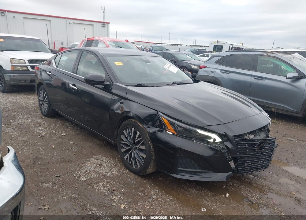 2023 NISSAN ALTIMA SV FWD VIN: 1N4BL4DV2PN322705