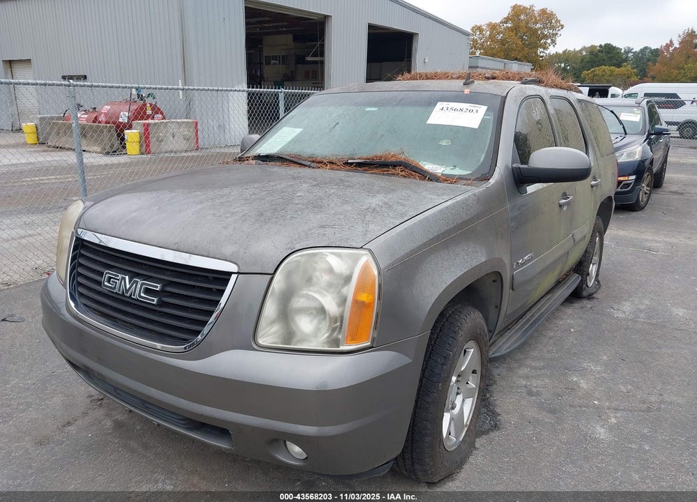 2007 GMC YUKON VIN: 1GKFC13J27R140623